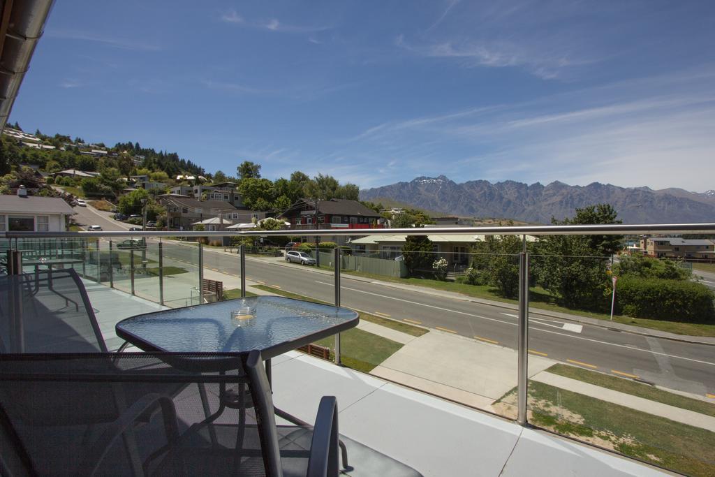 Autoline Queenstown Motel Room photo