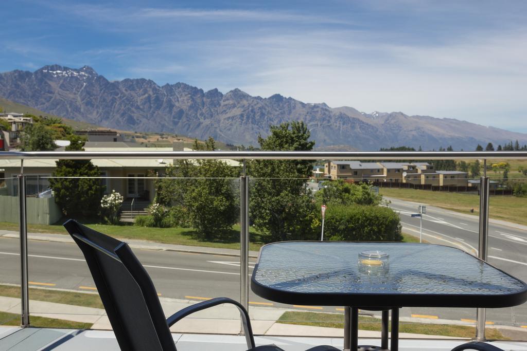 Autoline Queenstown Motel Room photo