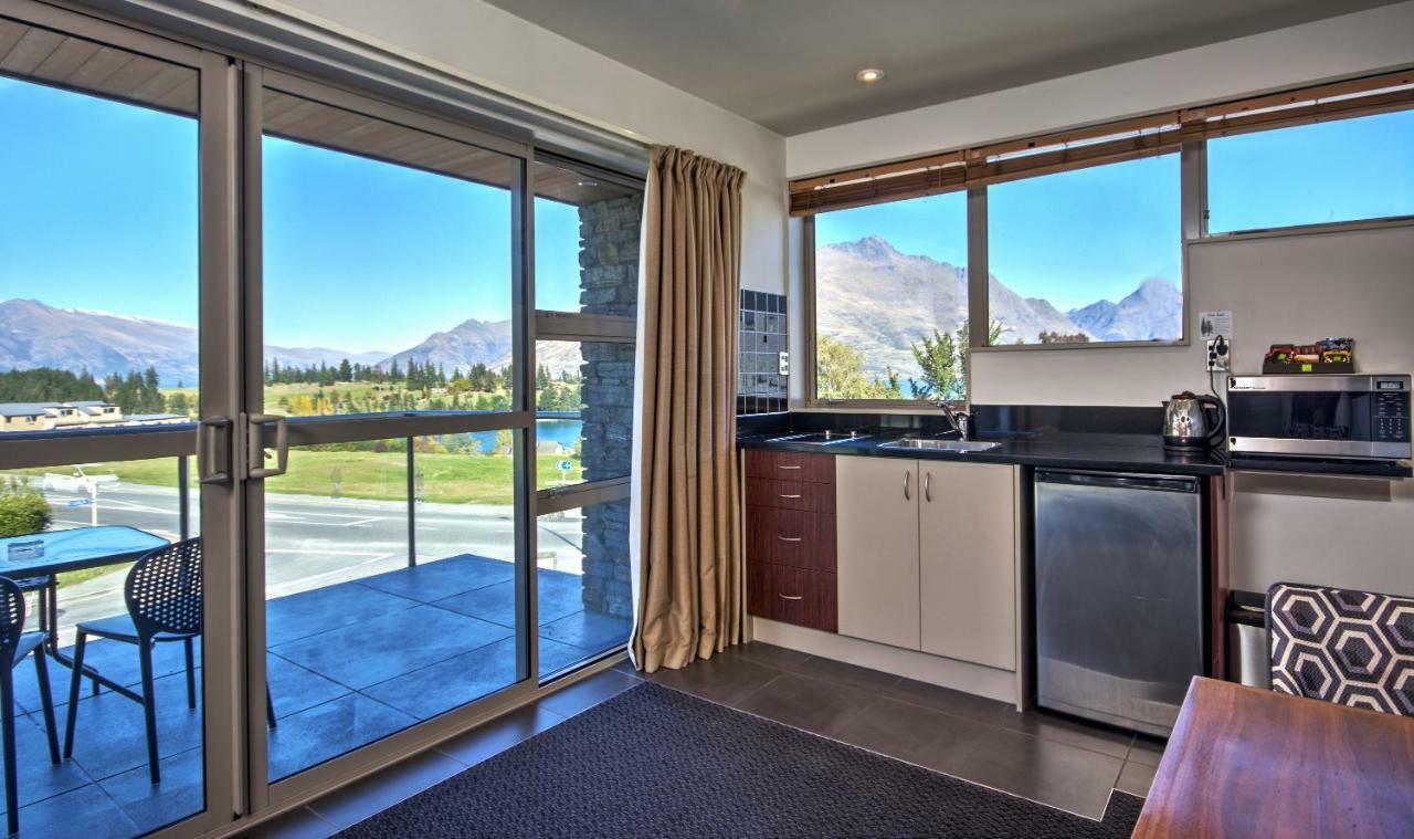 Autoline Motel Queenstown Exterior photo