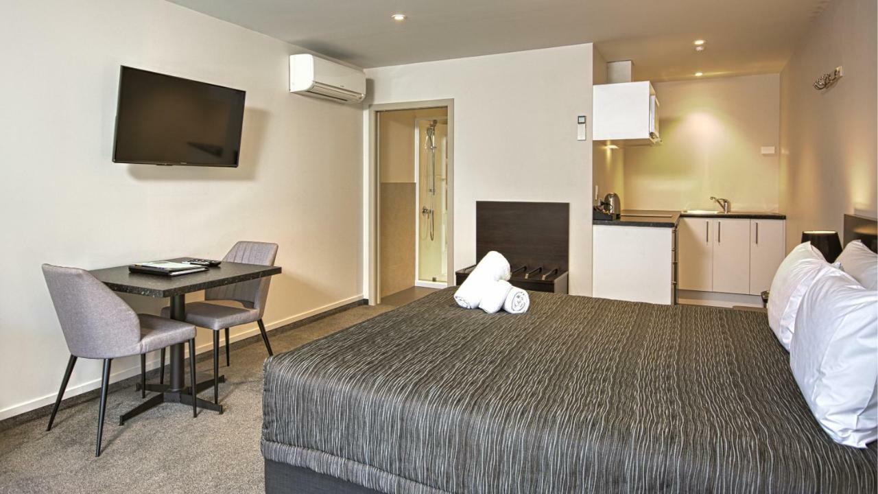 Autoline Motel Queenstown Exterior photo